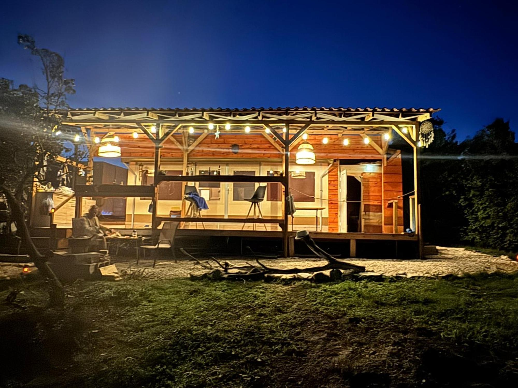 Karavana Tropicana Varna Exterior photo